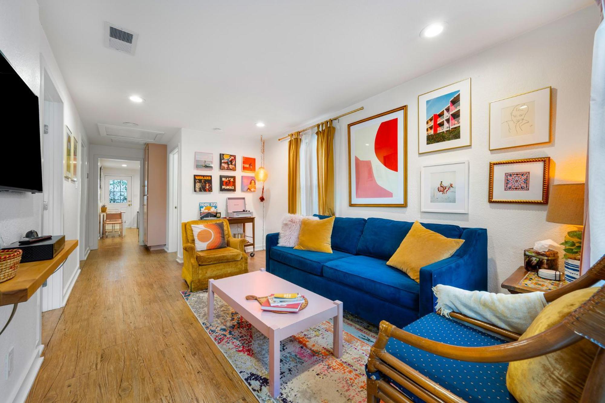 Stylish, Artsy Bungalow Central Eastside ออสติน ภายนอก รูปภาพ